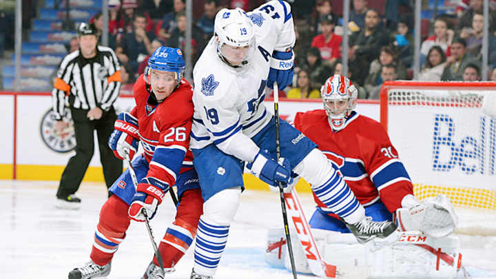 Leafs' Lupul out at least six weeks with broken arm