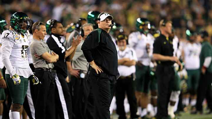 Oregon, NCAA agree on 'major' violations within Ducks program