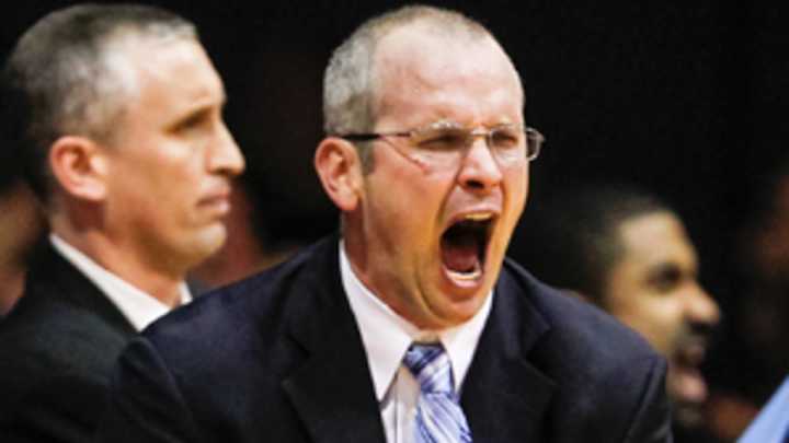 Dan Hurley officially rejects Rutgers, stays as Rhode Island coach
