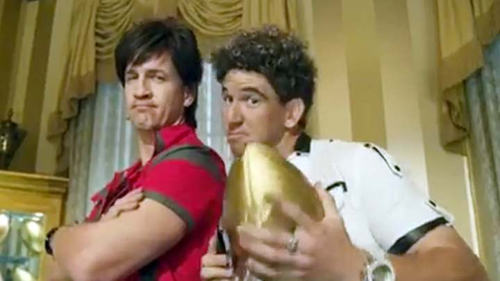 Manning brothers star in brilliant 'Football on Your Phone' ad Manning brothers star in brilliant 'Football on Your Phone' ad