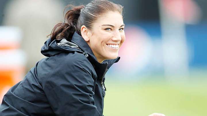 Hope Solo may need wrist surgery, to miss Algarve Cup