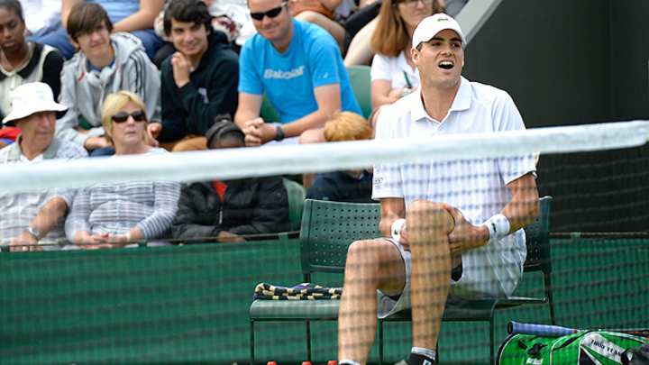John Isner's love for Carolina Panthers has spread to the tennis community John Isner's love for Carolina Panthers has spread to the tennis community