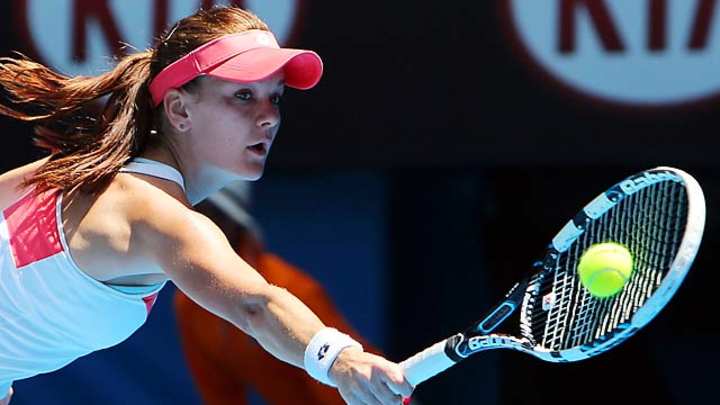 No. 4 Radwanska extends career-best win streak