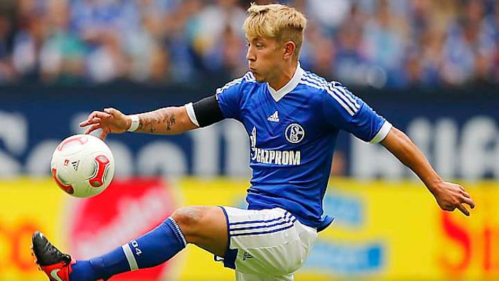 Lewis Holtby speeds Tottenham Hotspur transfer from Schalke