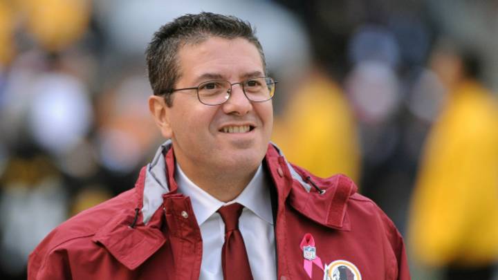 Report: Dan Snyder unwilling to buy out Mike Shanahan, coaching staff