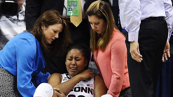 UConn All-American Kaleena Mosqueda-Lewis injured vs. Stanford