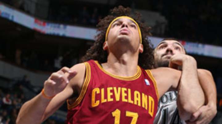 Cavs' Varejao (knee) still not ready to return