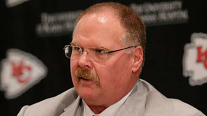 Reid begins hiring coaching staff in Kansas City