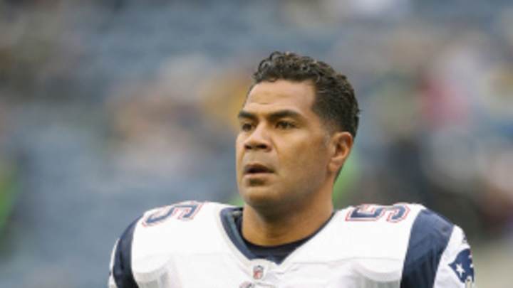 Junior Seau's family sues NFL in wrongful death lawsuit