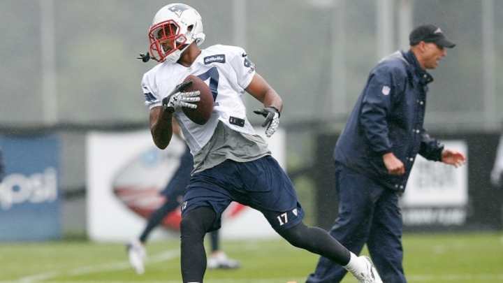 Patriots rookie Aaron Dobson out Week 1