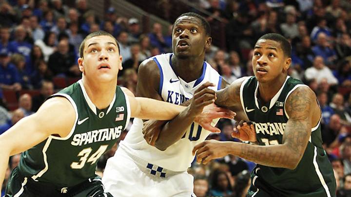 Michigan State knocks off top-ranked Kentucky in Champions Classic opener