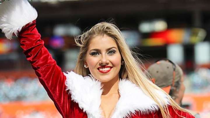 Cheerleader of the Week