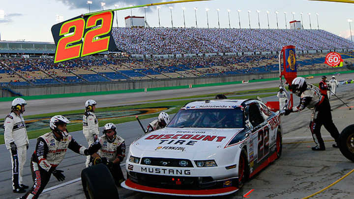 Brad Keselowski wins rain-shortened Nationwide race at Kentucky