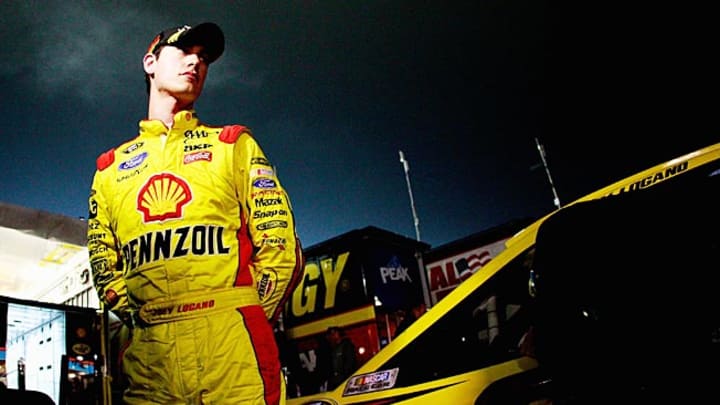 Joey Logano, Dale Earnhardt Jr. start Chase in trouble