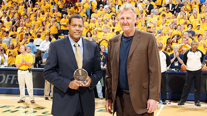 VP Stu Jackson leaving NBA league office,  Rod Thorn to return