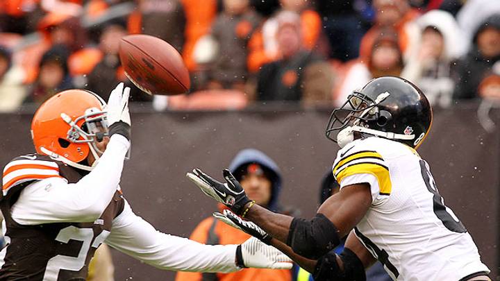 Fantasy Football Early Advice: Antonio Brown shines, Luck stumbles Fantasy Football Early Advice: Antonio Brown shines, Luck stumbles