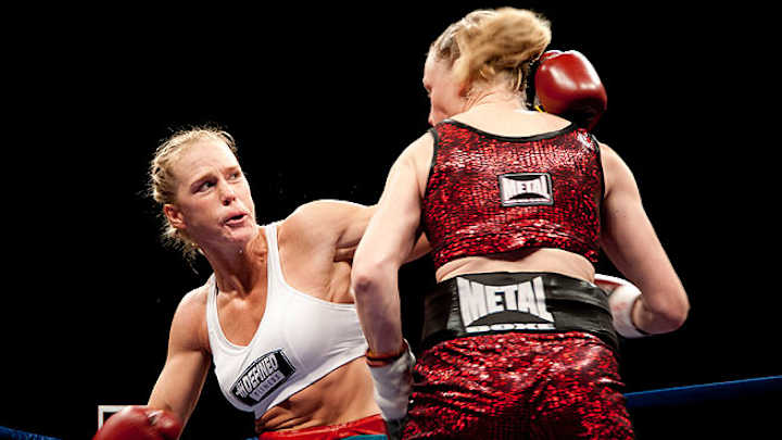 Holly Holm, world's top-ranked female boxer, to head to MMA Holly Holm, world's top-ranked female boxer, to head to MMA