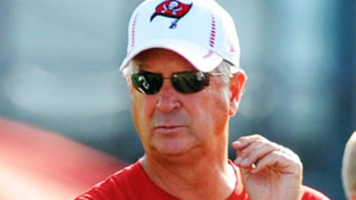 Florida International hires Ron Turner as next coach