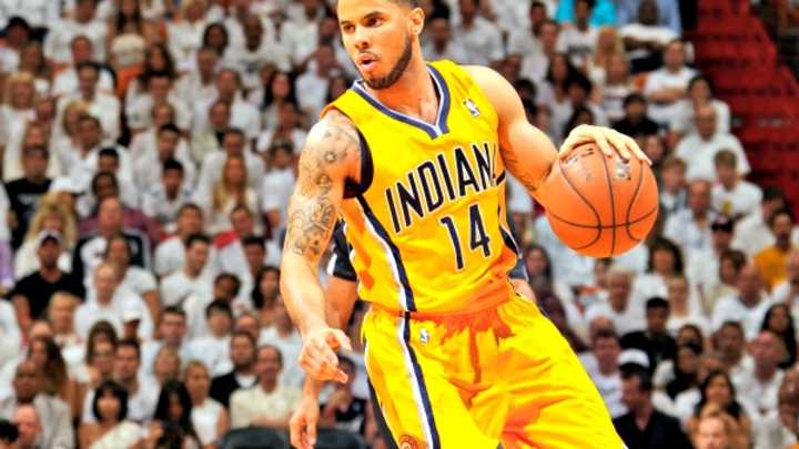 Report: D.J. Augustin agrees to one-year Raptors deal