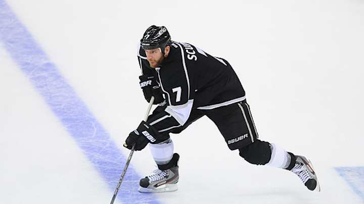 Defenseman Rob Scuderi returns to Pittsburgh