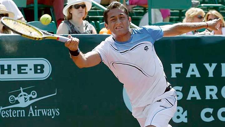 Nicolas Almagro advances at U.S. Men's Clay Court Championships Nicolas Almagro advances at U.S. Men's Clay Court Championships