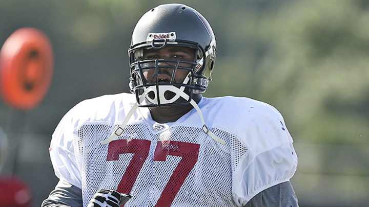 Buccaneers treat facility after staph infections are discovered