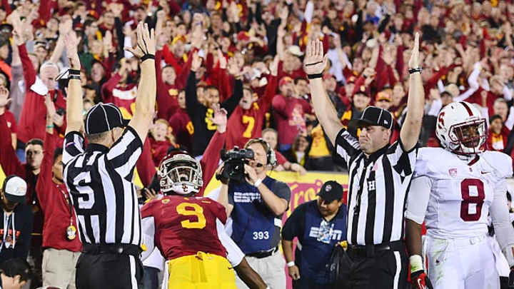 Leading Off: Pictures of the Week