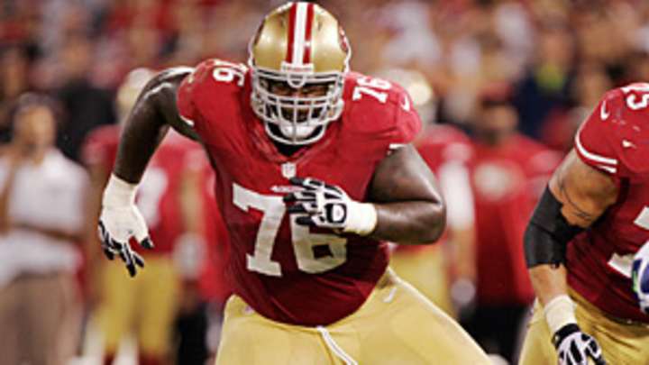 Anthony Davis signs five-year extension with Niners Anthony Davis signs five-year extension with Niners