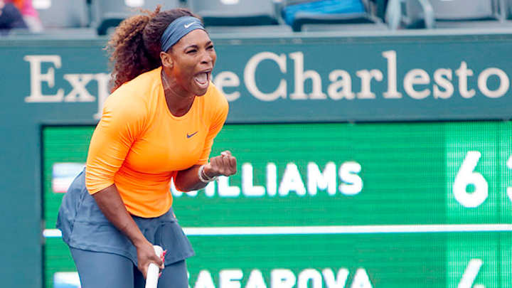 Williams sisters win their way into semis of Family Circle Cup