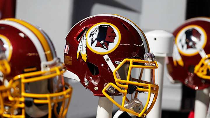 Poll reveals that fans support Washington Redskins name Poll reveals that fans support Washington Redskins name
