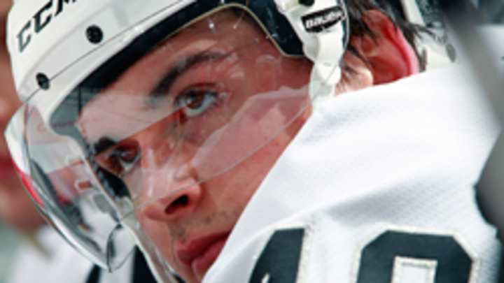 Kings reportedly trade Andrei Loktionov to the Devils