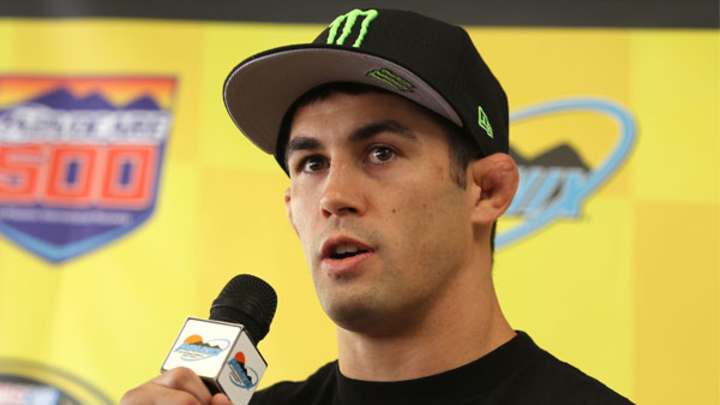 Injury could spell the end of Dominick Cruz's UFC reign at bantamweight