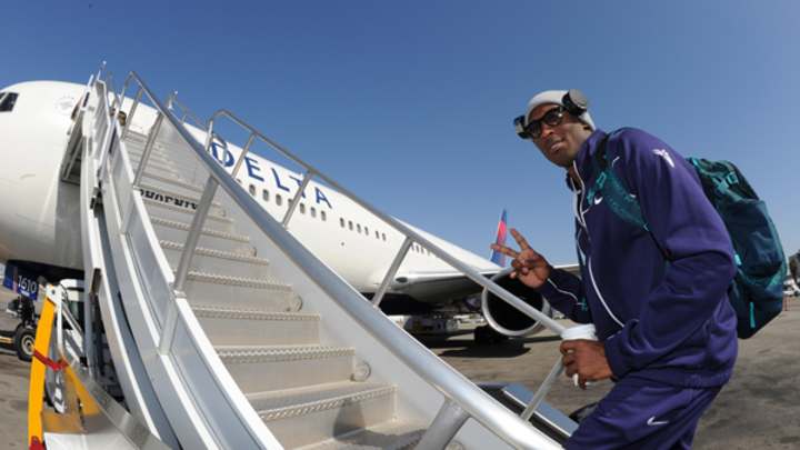 Kobe Bryant receives $24 million lump-sum payment from Lakers Kobe Bryant receives $24 million lump-sum payment from Lakers