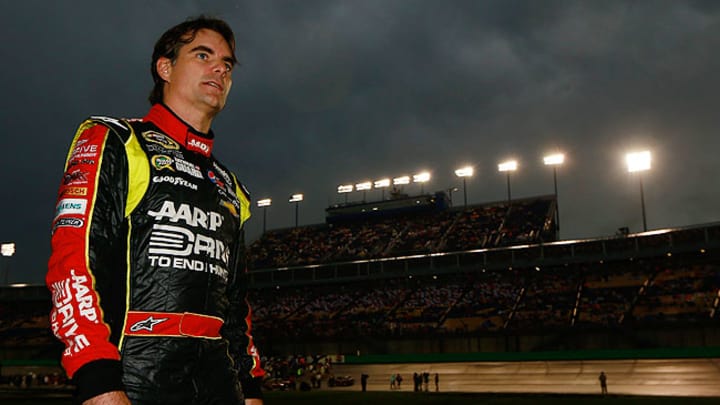 Rain washes out NASCAR race at Kentucky, postponed to Sunday