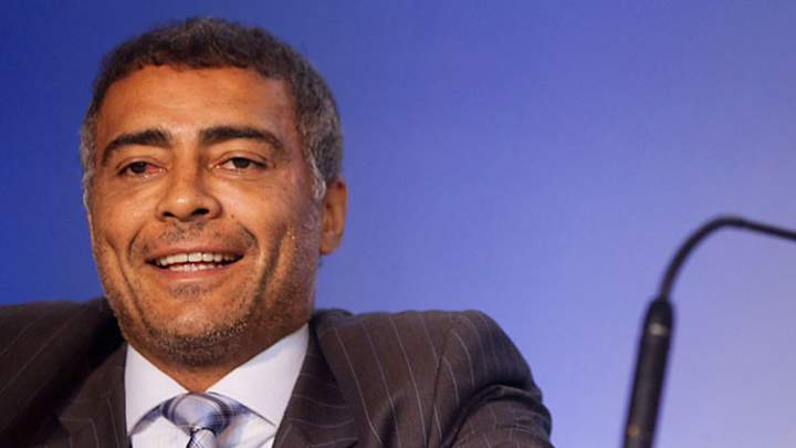 Romario wants Brazilian federation chief to resign