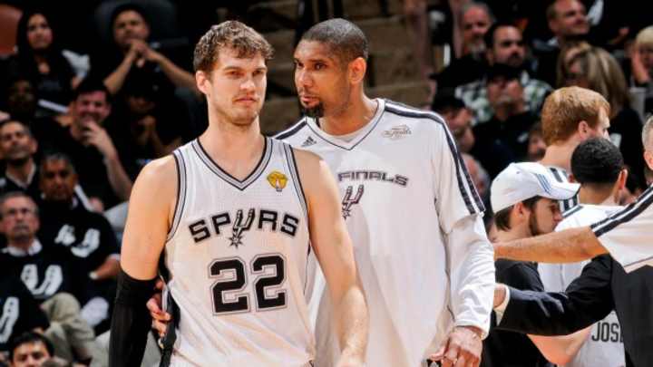 Report: Spurs finalizing 4-year, $36 million extension for Tiago Splitter Report: Spurs finalizing 4-year, $36 million extension for Tiago Splitter