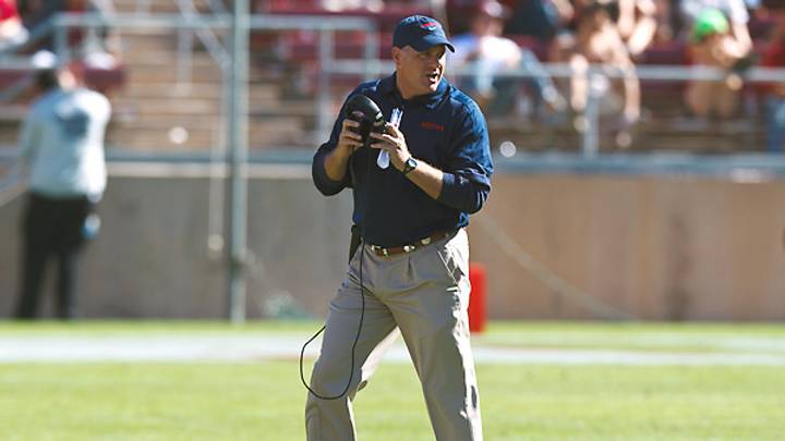 Arizona Wildcats have a dance-off and Rich Rod pulls out some moves Arizona Wildcats have a dance-off and Rich Rod pulls out some moves