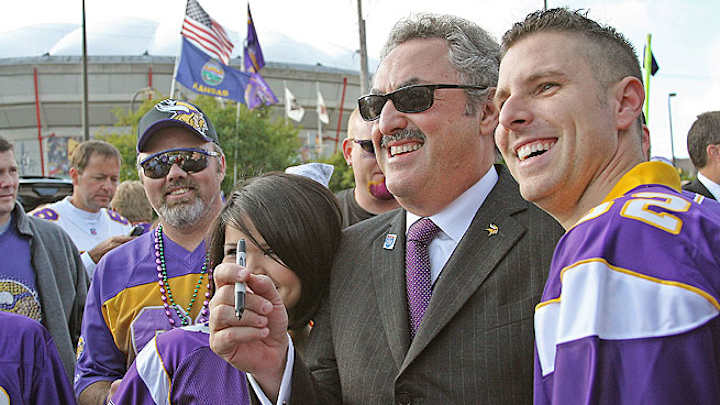 Dysfunctional Vikings clearly the least attractive coaching opening