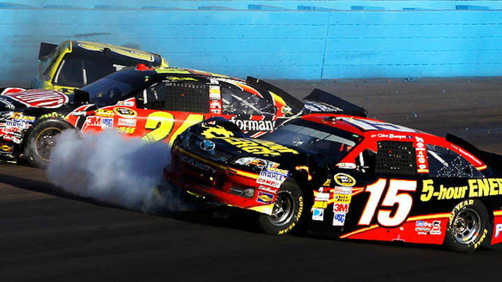 Examining the current state of Boywer's and Gordon's feud, more mail