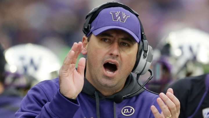Report: Washington DL coach Tosh Lupoi under investigation for possible academic violations Report: Washington DL coach Tosh Lupoi under investigation for possible academic violations