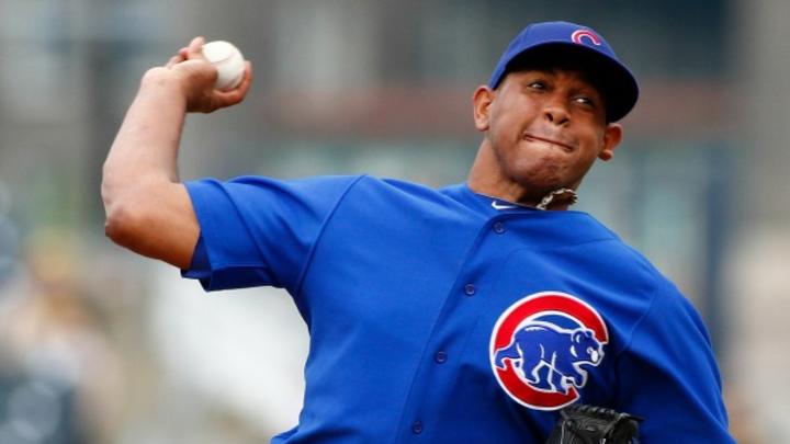 Report: Dodgers place Carlos Marmol on waivers