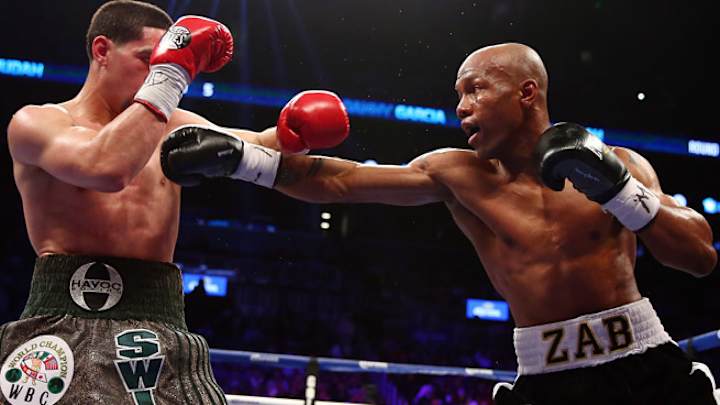 Danny Garcia beats Zab Judah to keep junior welterweight title