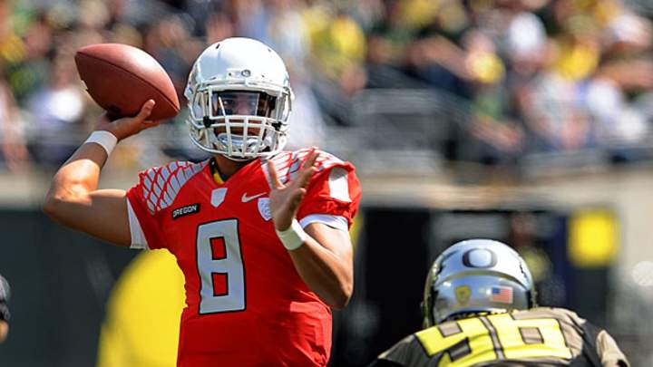 Spring game roundup: Oregon's offense doesn't miss a beat Spring game roundup: Oregon's offense doesn't miss a beat