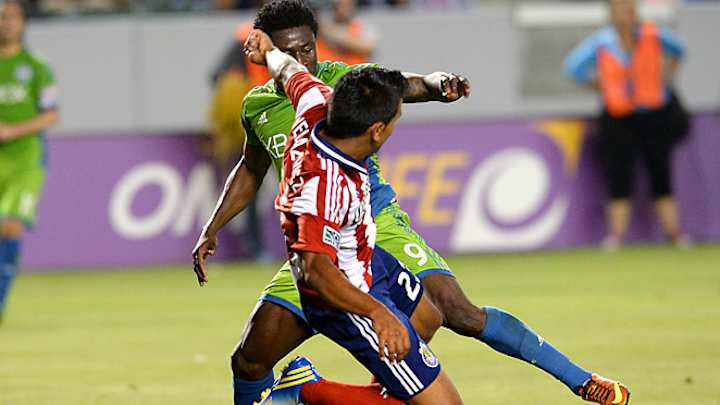 Chivas USA is weakling of league, Plata flourishes, more