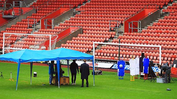 Premier League set to adopt goal-line technology