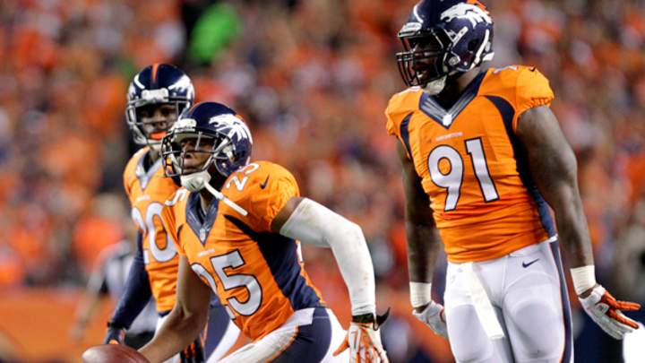 Broncos CB Chris Harris picks off Joe Flacco, was last player to do so ... in 2012