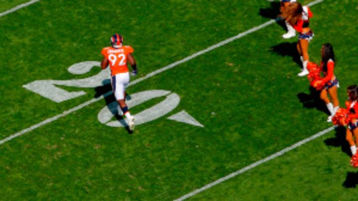 Elvis Dumervil offered contract from Broncos, says John Elway