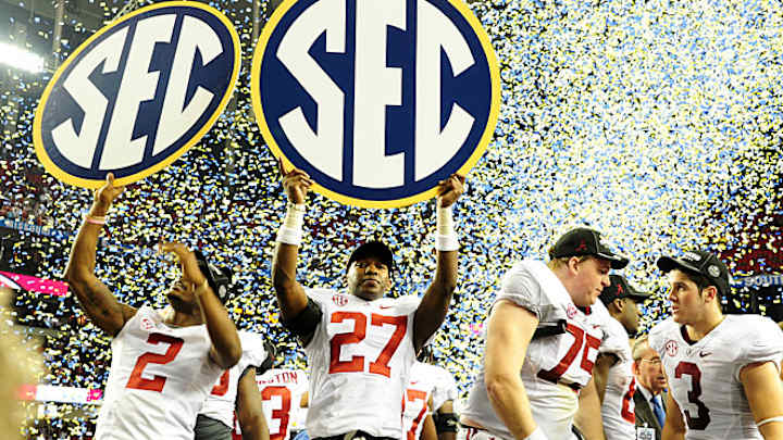 Alabama hires Bill Battle as athletic director