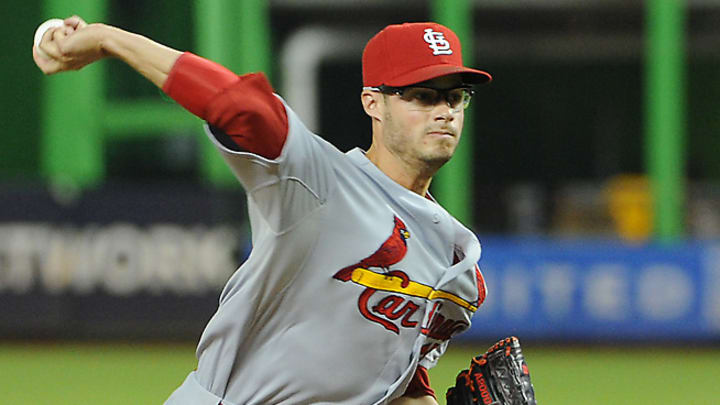 Joe Kelly replaces Tyler Lyons in the Cardinals' rotation