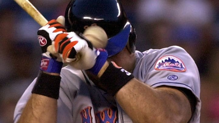 Clemens: Piazza 'needs to go get with Jesse Owens'